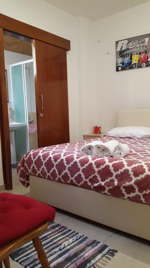 Marina'S Rooms Xrisopolitissa ลาร์นาคา ภายนอก รูปภาพ